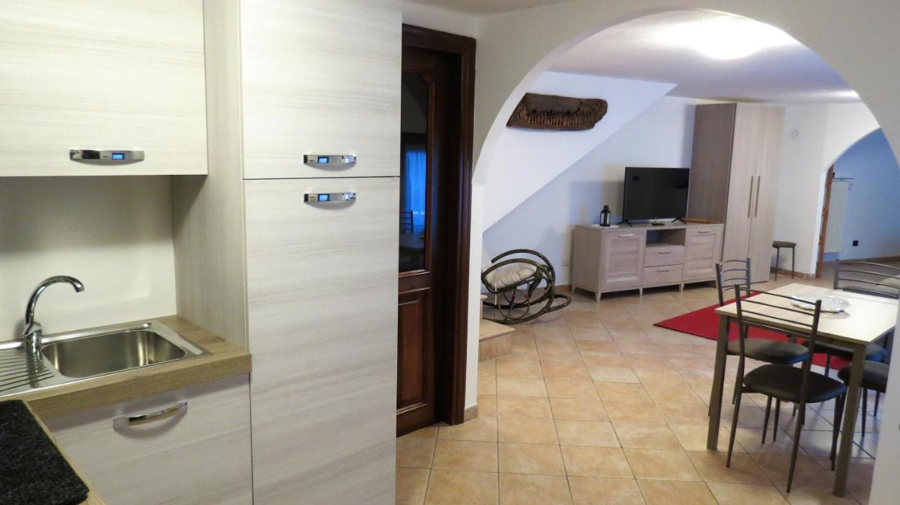Lo Gnomo Sotto Al Glicine Apartment *
